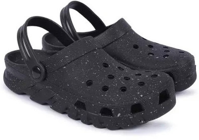 DRACKFOOT Men Slides(Grey , 6)