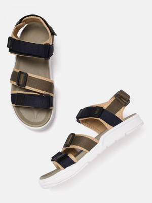 HRX by Hrithik Roshan Men Sandals(Olive, Black , 6)
