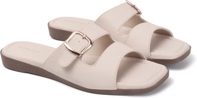 CHEMISTRY Women Flats(White , 7)