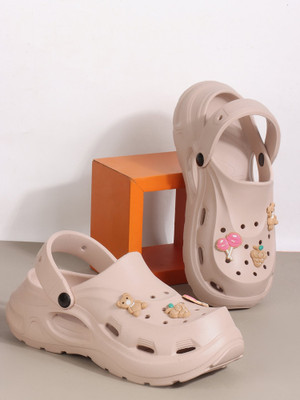 Alishtezia Women Clogs(Beige , 7)