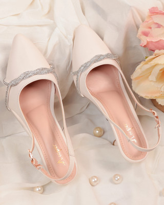 Looper Women Heels(Off White , 3)