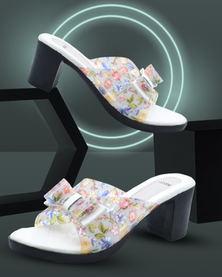 HardForce Women Heels(White , 7)