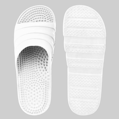 Feel alive Men Clogs(Grey , 8)