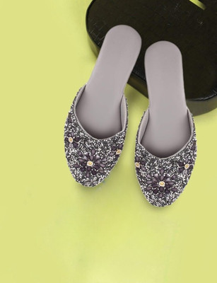 zadzed Women Flats(Grey , 4)