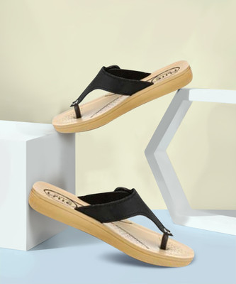 FLITE Women Flats(Black , 7)