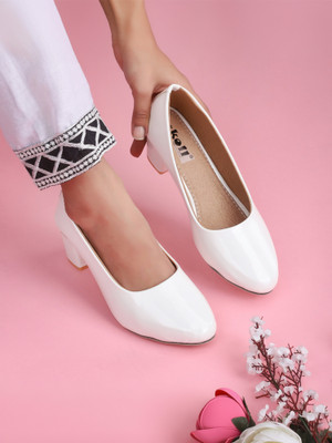 SKOLL Women Bellies(White , 3)