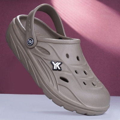 Yokai Men Clogs(Tan , 9)