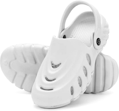 AARJU Men Clogs(White , 7)