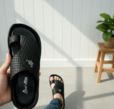 Real Bliss Men Sandals(Black , 7)