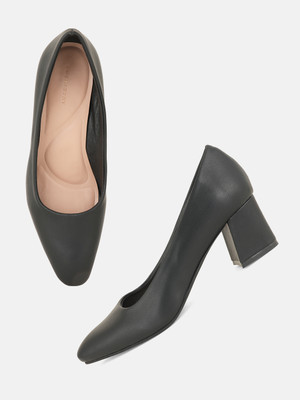 CHEMISTRY Women Heels(Black , 4)