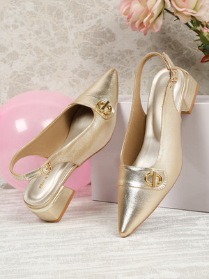 flat n heels Women Heels(Gold , 4)