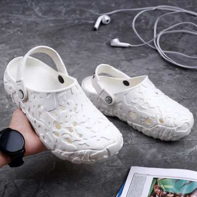 PM TRADERS Men Clogs(White , 7)