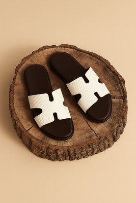 DELEFS Men Casual(White , 9)