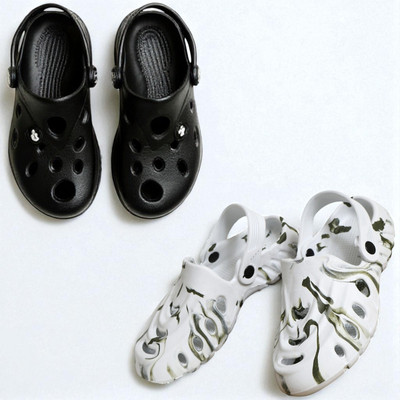 Monrav Men Clogs(Black, White , 7)