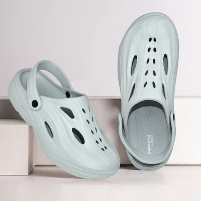 Impakto by Ajanta Men Clogs(Grey , 6)