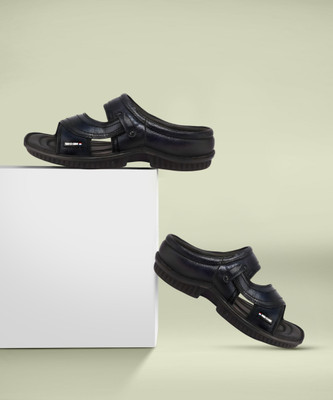 RED CHIEF Men Casual(Black , 8)