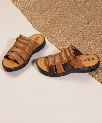 RED CHIEF Men Sandals(Brown , 6)