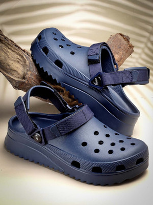 HRX by Hrithik Roshan Men Sandals(Navy , 6)