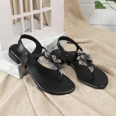 METRO Women Flats(Black , 6)