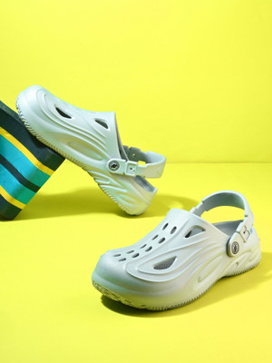 HRX by Hrithik Roshan Men Sandals(Grey , 8)