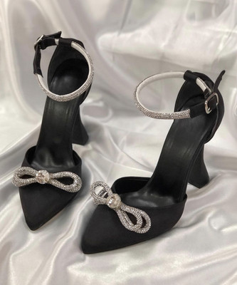Qismat Women Heels(Black , 7)