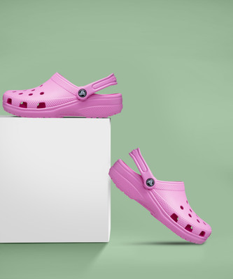 CROCS Classic Men Clogs(Pink , 8)