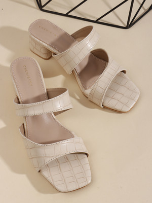 CHEMISTRY Women Heels(Off White , 7)