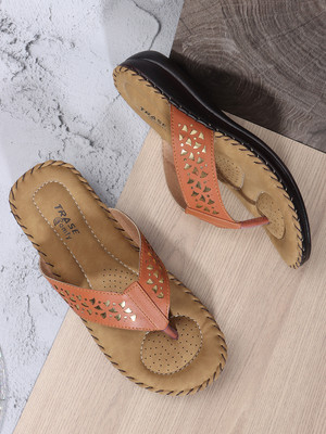 TRASE Women Flats(Tan , 3)