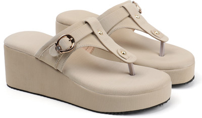 Kinni Kat Women Wedges(Off White , 3)
