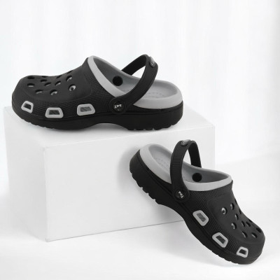 TRZ Men Clogs(Black , 7)
