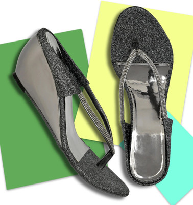 Altek Women Wedges(Silver , 6)