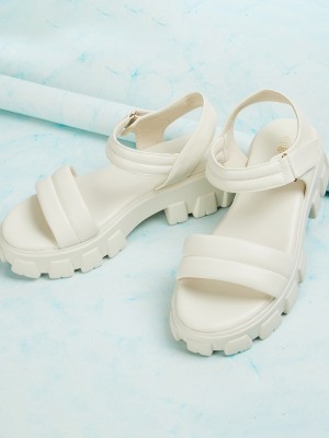 Ginger by Lifestyle Women White Wedges