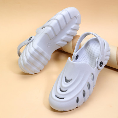 MOOSHIE Men Clogs(Grey , 6)