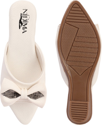 house of common Women Flats(White , 8)