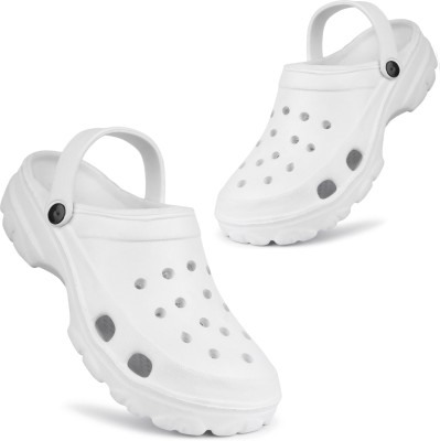 DRACKFOOT Men Clogs(White , 8)