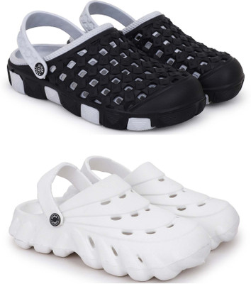 Pampy Angel Men Clogs(Grey, White , 6)