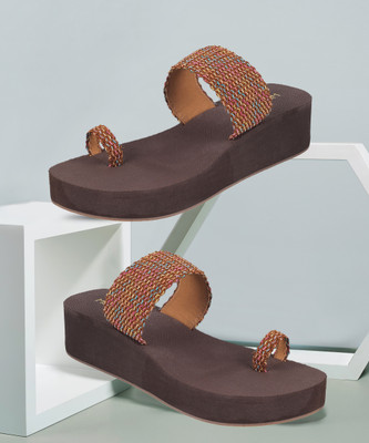 METRO Women Wedges(Brown , 4)