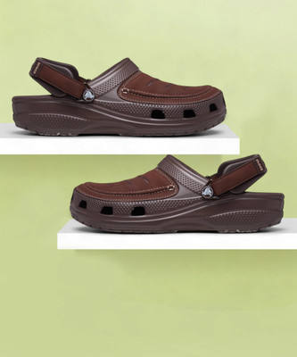 CROCS Yukon II Vista Men Clogs(Brown , 9)