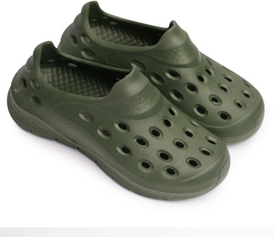 Footsace Men Clogs(Green , 8)