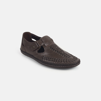 MOCHI Men Casual(Brown , 6)