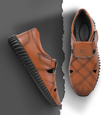 Stomped Men Casual(Tan , 8)