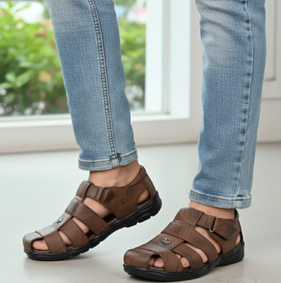 InfiniTrenz Men Sandals(Brown , 10)