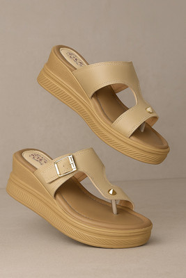 worldfit Women Wedges(Beige , 7)