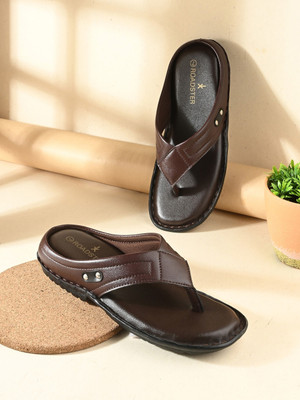 Roadster Stylish Dual Strap Buckle Design Men Sandals(Burgundy , 8)