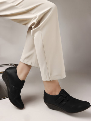 YoloYells Women Bellies for office Women Bellies For Women(Black , 6)