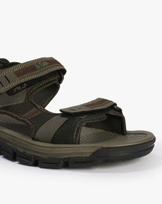 LEE COOPER Men Sandals(Olive , 7)