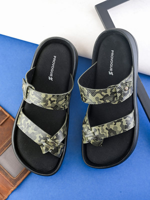 PROVOGUE Men Sandals(Green , 9)
