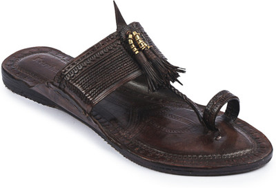 KORAKARI Trendy & Comfortable Sandal | Durable | Ethnic | Causal Wear |Stylish Flats Men Flats(Brown , 7)