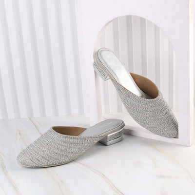 METRO Women Heels(Silver , 3)