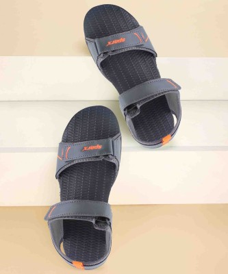 Sparx SS 713 Men Grey, Orange Sandals